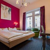 Hotel Ambassador