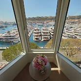 Hotel Port Palace