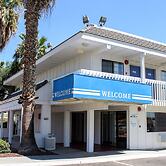Motel 6 Coalinga, CA - East