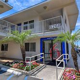 Motel 6 Westminster South - Long Beach