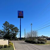 Motel 6 Hattiesburg, MS