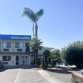 Motel 6 Tulare, CA