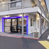 Motel 6 Santa Ana, CA