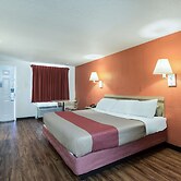 Motel 6 Newport News, VA