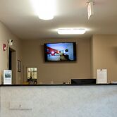 Brentwood Inn & Suites