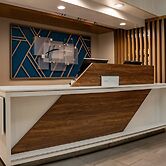 Holiday Inn Express Hotel & Suites West Chester by IHG