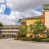 Extended Stay America Suites Ft Lauderdale Cyp Crk Andrews A