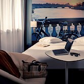 Mercure Paris Ivry Quai de Seine