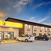 Super 8 by Wyndham Macomb