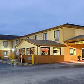 Super 8 by Wyndham Richmond