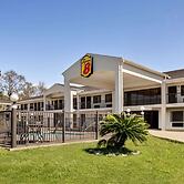 Super 8 by Wyndham Ocean Springs Biloxi