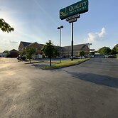 Quality Inn & Suites University/Airport
