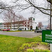 HomeTowne Studios by Red Roof Tacoma - Puyallup