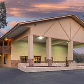 Best Western Pine Springs Inn