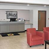 Super 8 by Wyndham Carthage