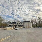 OYO Hotel Rome West GA