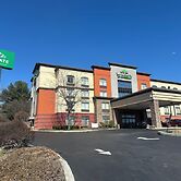 Wingate by Wyndham Harrisburg Near Hershey