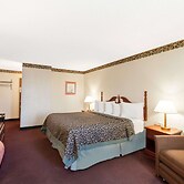 Days Inn by Wyndham Erick