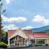 Super 8 by Wyndham Caryville TN