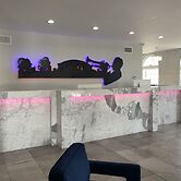 Midtown Hotel - Downtown New Orleans