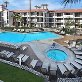 Embassy Suites by Hilton Palm Desert