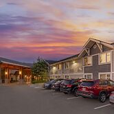 Best Western Plus Country Meadows Inn
