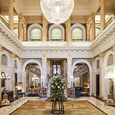 The Clermont London, Victoria