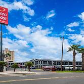 Econo Lodge Inn & Suites Laredo - Nuevo Laredo