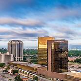 DoubleTree by Hilton Dallas - Campbell Centre