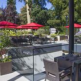Le Royal Hotels & Resorts