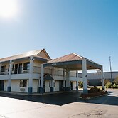 Days Inn by Wyndham Monroe LA