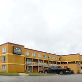 Copley Inn & Suites By OYO Akron OH