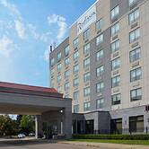 Radisson Hotel Detroit Metro Airport