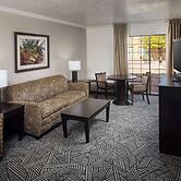 Wyndham Tucson Airport Hotel & Conference Center