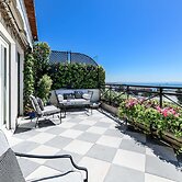 As Janelas Verdes Inn, a Lisbon Heritage Collection