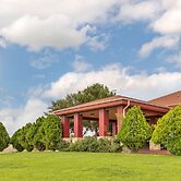 Best Western Brady Inn