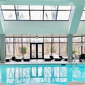 Hilton East Brunswick Hotel & Executive Meeting Center