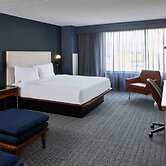 Courtyard By Marriott Detroit Downtown