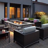 Courtyard by Marriott Raleigh/Cary