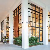 Baker's Cay Resort Key Largo, Curio Collection by Hilton