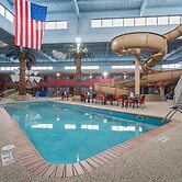 Ramada by Wyndham Sioux Falls Airport-Waterpark & Event Ctr