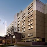 DoubleTree by Hilton St. Paul East