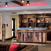 The Crossroads Hotel, Newburgh