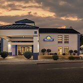 Days Inn by Wyndham Salem