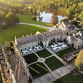 Abbaye des Vaux De Cernay by Paris Society