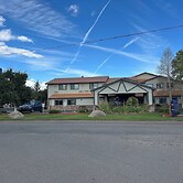 Alpine Inn & Suites