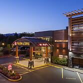 Poco Inn and Suites Hotel & Conference Centre