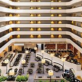 Sheraton West Des Moines Hotel