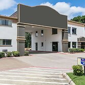 Knights Inn Longview