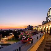 Best Western Hotel Biri